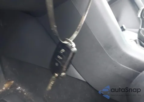 2017 Volkswagen Tiguan 2.0T Sport z USA, uszkodzony, nr VIN WVGTV7AX0HK021199